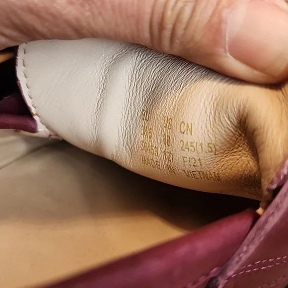 Stuart Weitzman Adrina Tassel Loafers - Picture 5 of 12